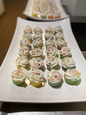 Mini cupcakes for a special bay mitzvah