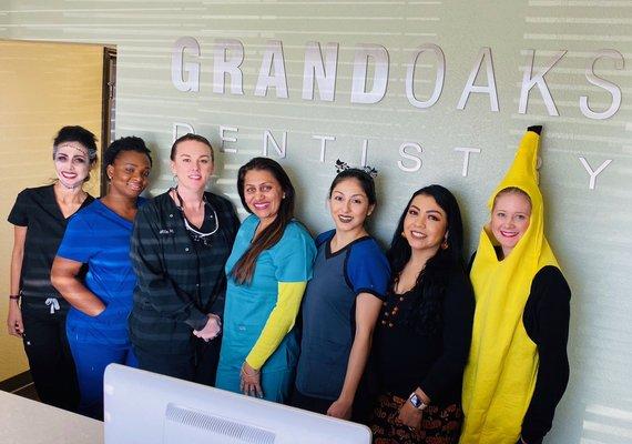 Grand Oaks Dentistry team