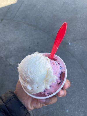 Cotton candy vanilla Regular Ice Cream Cup