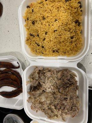 Pulled pork and yellow rice w/ gandules