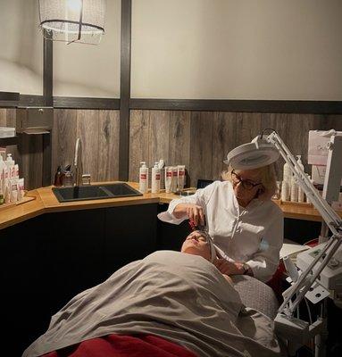 We offer a broad menu of skincare services that are specifically tailored to your needs by our senior esthetician.