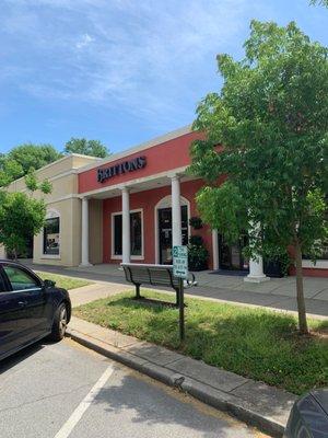 Storefront of Brittons- easy street parking in front