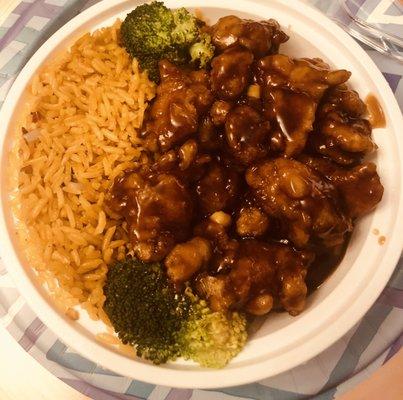 General Tso,s chicken with fried rice