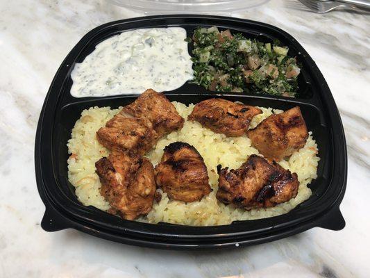 Chicken Plate with Cucumber Yogurt + Tabouleh   Tabouleh Cucumber Yogurt Combo Plate