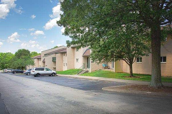 Fairington Lexington Community Buildings