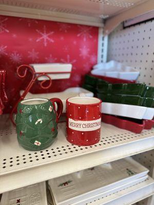 Christmas mugs, dishes & serving tray sleigh