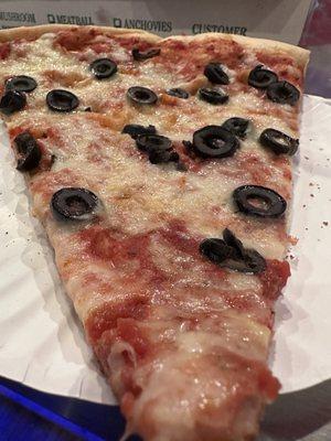 A delicious black olive pizza