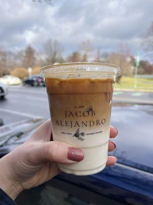 Pistachio citrus iced latte, delicious!