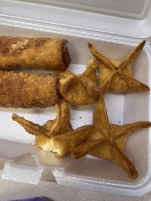 Crab Rangoon (6)Egg Roll