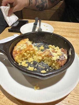 Skillet corn bread