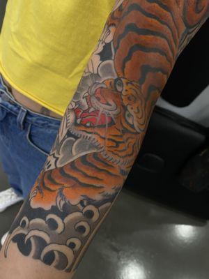 tiger sleeve from luis