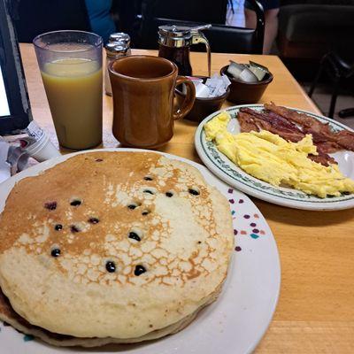 Blueberry pancake combo