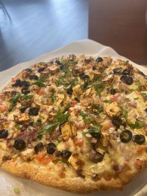 Achari Paneer Pizza (Small 10-Inch)