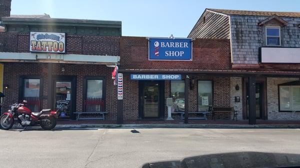 Peddlers Village Barber Shop