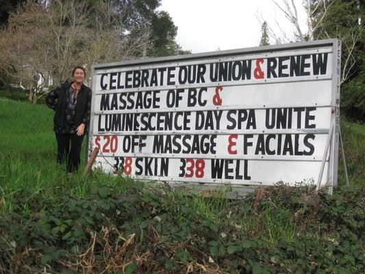 Massage of BC unites with Luminescence Day Spa