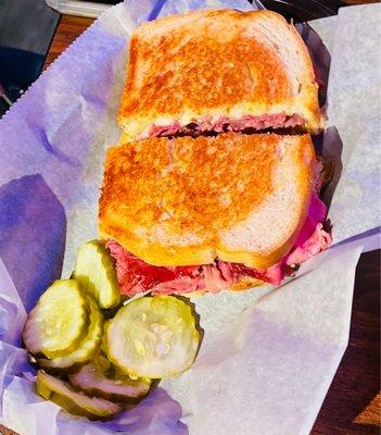 Reuben sandwich