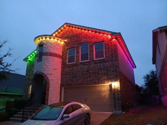 Holiday lighting