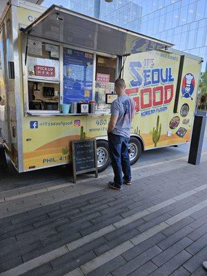 It's Seoul Good food truck