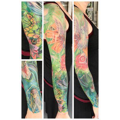 Custom sleeve by Taylor Cort .