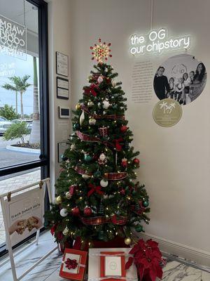 Christmas tree and gift boxes