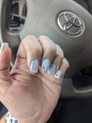 Late January nails getting ready for Valentine's Day by quin