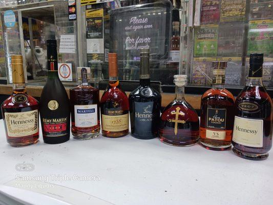 Mannys Liquors