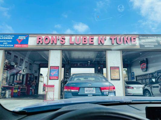 Ron's Lube N' Tune