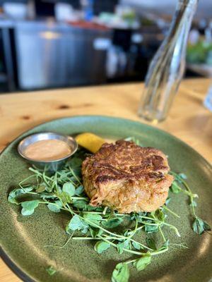 Lions main, remoulade, lemon, local greens