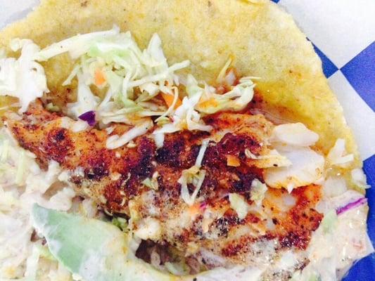 Grilled fish taco