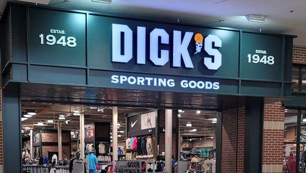 DICK'S Sporting Goods