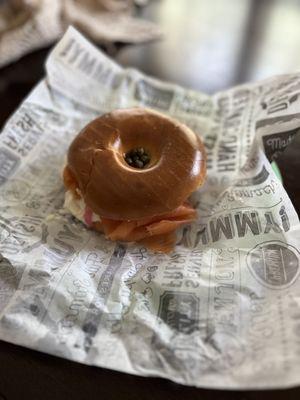 Lox sandwich on plain bagel