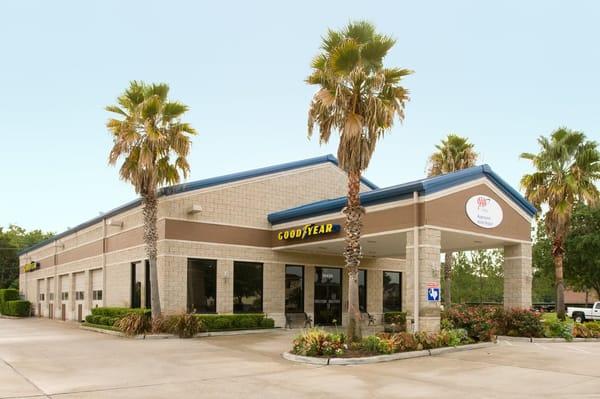 The Clear Lake/Bay Area's Premier Automotive Service Center Since 1999.