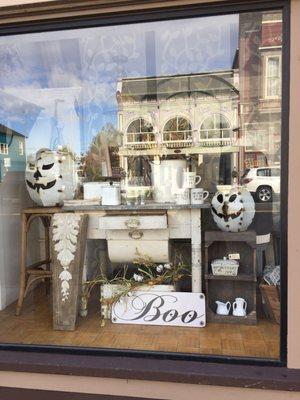 Fall front window display