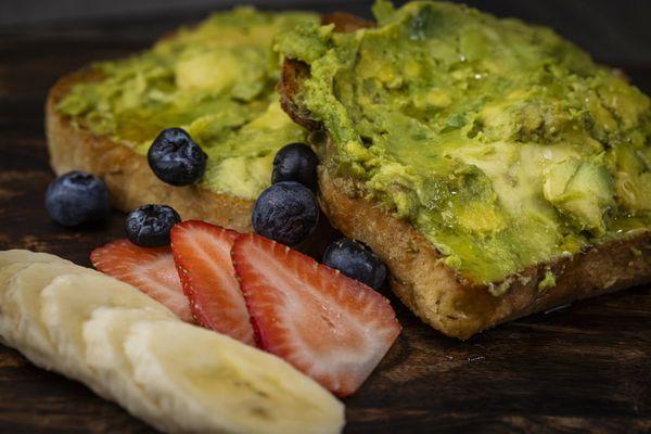 Avocado Toast breakfast in ventnor, nj - the queen bean bistro