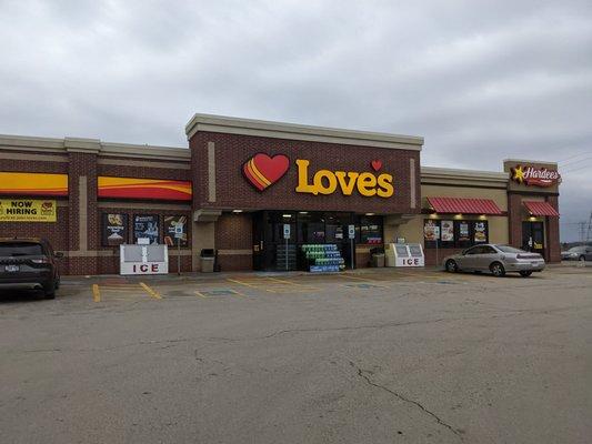 Love's Travel Stop, Oglesby IL