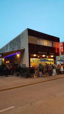 ArtWalk at the Diner! Live music, outdoor dining, casual dining, Elevator, free parking, catering, book your party