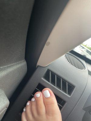 Pedicured gel toes