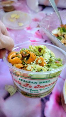 Tortellini salad