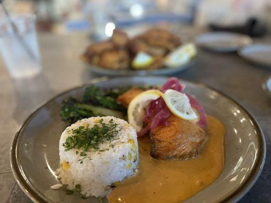 Curry salmon and broccoli