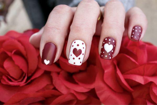 Nails design for valentines