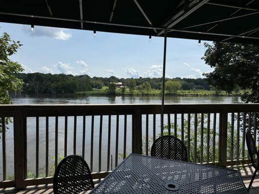 Outdoor dining overlooking the Rock River