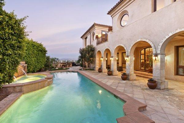 Beautiful home in Pamilla-- Laguna Niguel