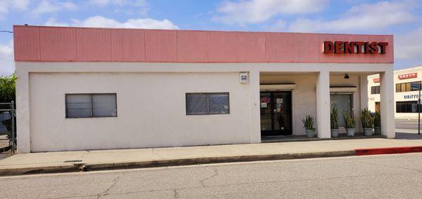 Quality Dental Group - on the corner of Central Avenue and San Gabriel Boulevard. Residential street parking.