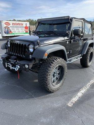 14' Jeep wrong on 22s