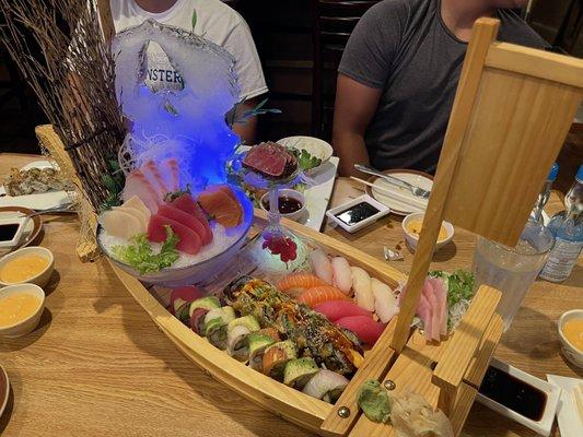 Sushi/Sashimi boat