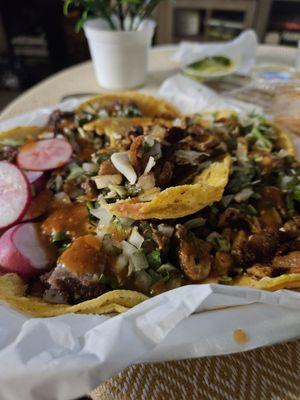 Tacos Y Tortas Chalio’s