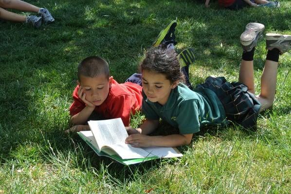 Lower School: Reading Buddies