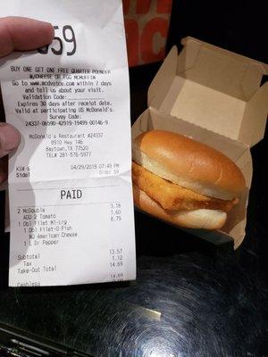 Supposed to be a DOUBLE even the receipt show's it and obviously it isn't, can someone NOT read a damn screen?? How hard is it?