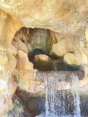 Grotto face in upper cave