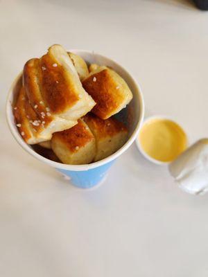 Original Pretzel Nuggets with Cheese Dip.